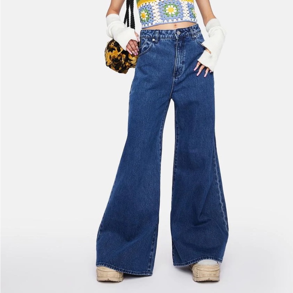 NWT Free People X Rolla’s Gem Organic Elle Super Flare H/R Relaxed Jeans